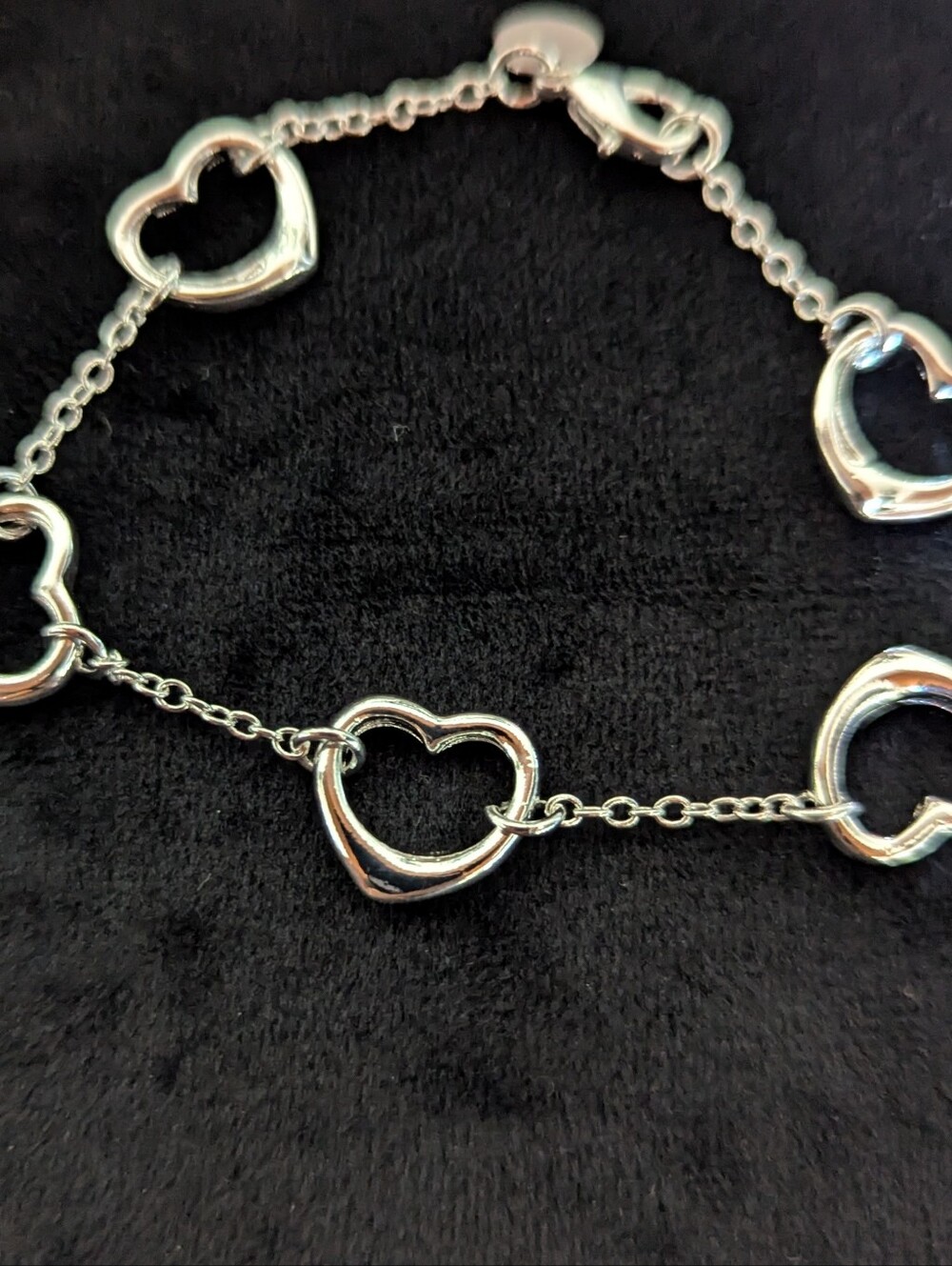 Sterling Silver 925 Heart Link Bracelet Jewelry - Picture 2 of 7